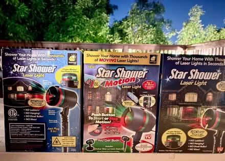 Photo of free 3 Holiday Star Shower Laser Lights (Mill Valley, CA 94941) #2