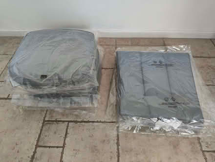 Photo of free 4 X cushions and backrests for outdoor patio set (Townend FY5) #3