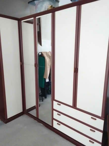 Photo of free Built in mirrored wardrobe (Gt Manchester M275EG) #1