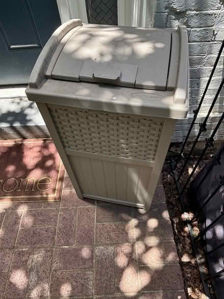 Photo of free Suncast trash / storage bin (Capitol Hill) #2
