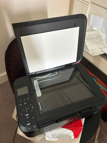 Photo of free Printer scanner needs ink (Ealing Broadway W5) #1