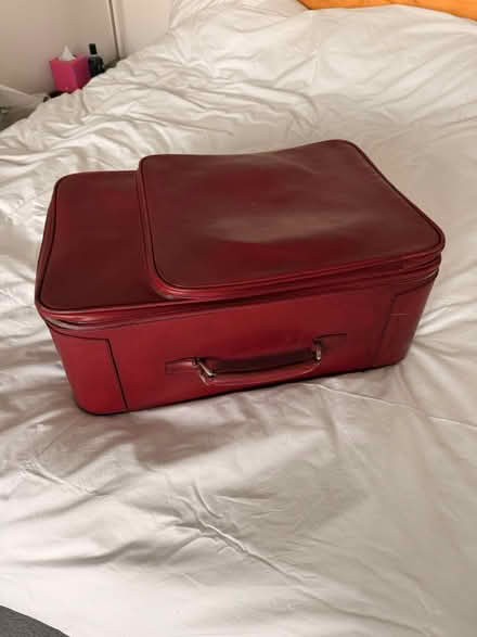 Photo of free Vintage suitcase (small) (Hampstead Heath) #4