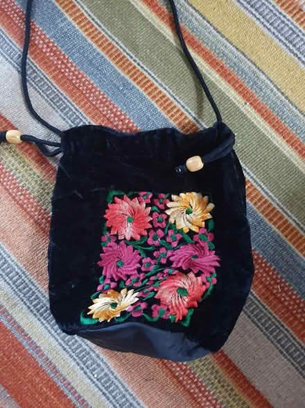 Photo of free Bag (BS16) #1