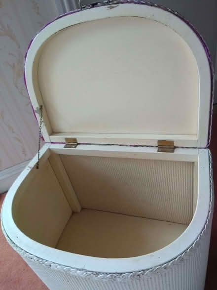 Photo of free Wooden ottoman (Runwell SS11) #3