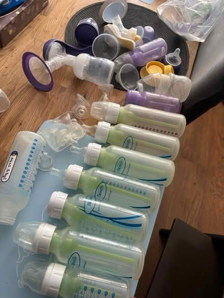 Photo of free Dr Brown’s Bottles and Manual Pumps (TW9) #1
