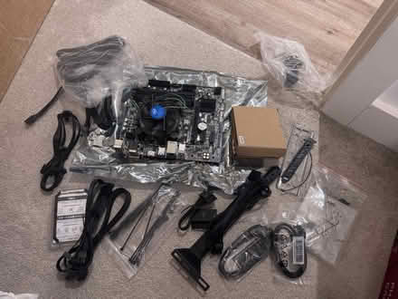Photo of free PC build odd bits + motherboard (BS1) #1