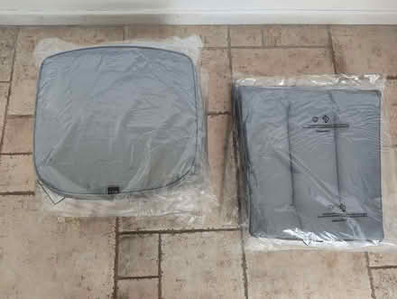 Photo of free 4 X cushions and backrests for outdoor patio set (Townend FY5) #2