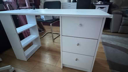 Photo of free White desk (Dingle L8) #2