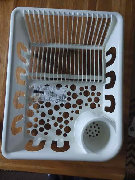 Photo of free Dish Rack (Dalmarnock G73) #1