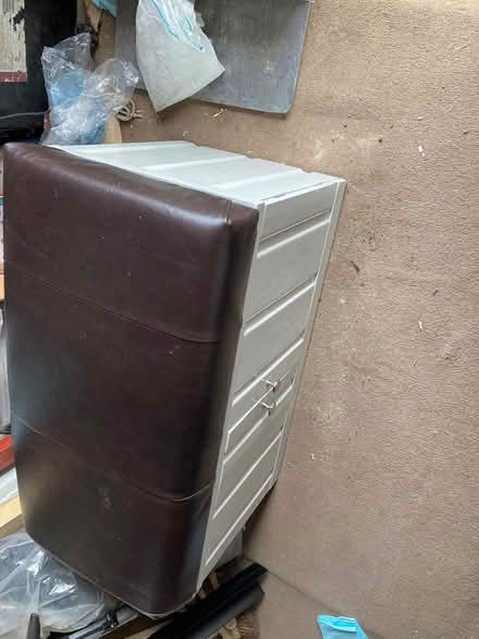 Photo of free Wooden storage box/seat (Edinburgh EH5) #3