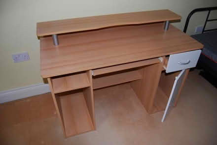 Photo of free Computer Desk (Lee-on-the-Solent PO13) #2