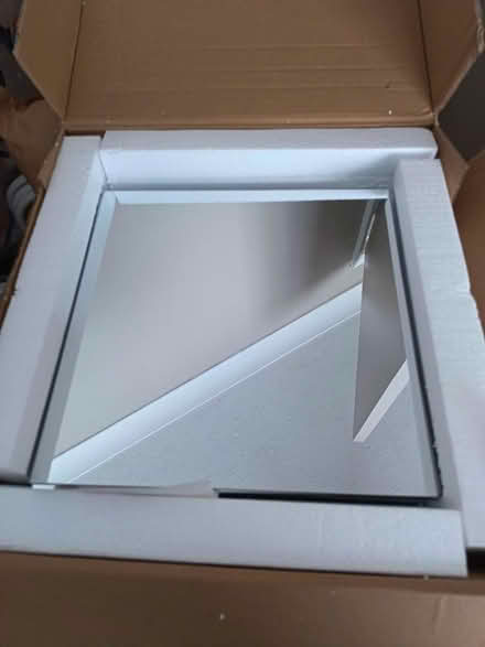Photo of free Mirror wall tiles (WF3) #1