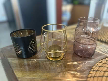 Photo of free home stuff (Aquarious by the park) #2