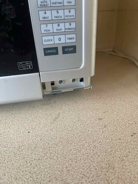 Photo of free Microwave (South Ockendon RM15) #2