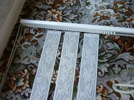 Photo of free Large Vertical Blind (Tansley DE4) #4