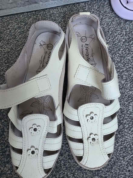 Photo of free White sandals (Shirley B90) #1