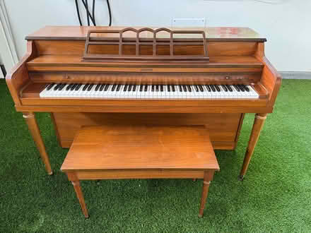 Photo of free Well loved piano (Manhattan Beach) #1