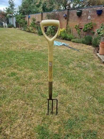 Photo of free Garden fork (Abingdon OX14) #1