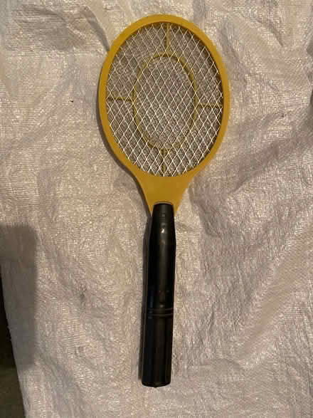 Photo of free Electronic Fly Killer (Simonstone BB12) #1