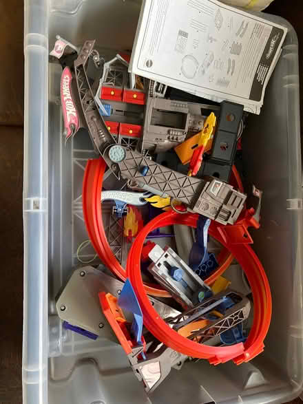 Photo of free Hot wheels track and accessories (Wrexham LL13) #1