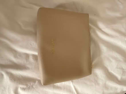 Photo of free Small necessarie (Hampstead Heath) #2