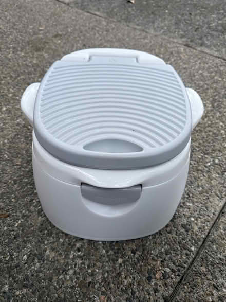 Photo of free Multi-Stage 3-in-1 Potty Seat (1075 Valencia Avenue) #1
