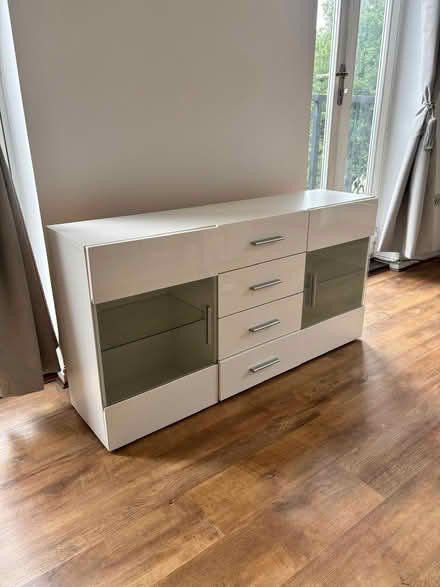 Photo of free White gloss tv unit (ColchesterAbbey Fields, CO27UH) #1