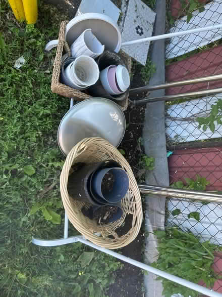 Photo of free Flower pots (M1l1v7) #1