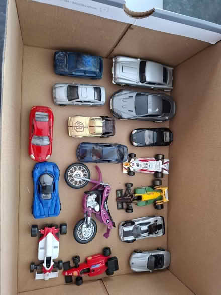 Photo of free Match box style toy cars (Whitchurch CF14 1EB) #2