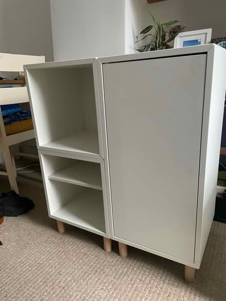 Photo of free White cabinet (Walworth SE17) #1
