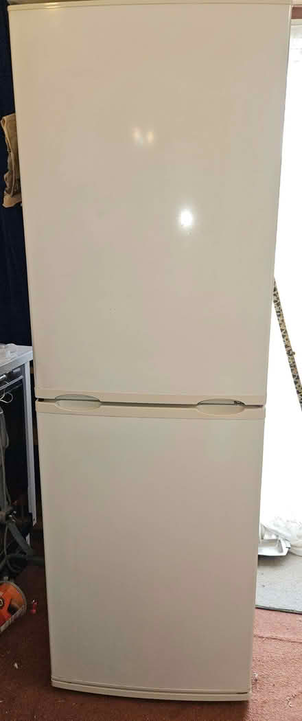Photo of free Working Bosch fridge freezer (Highway SL6) #3