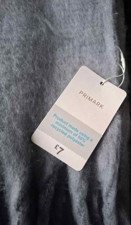 Photo of free New Scarf (Wythall B47) #2
