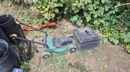 Photo of free Lawn mower (Hastings TN37) #1