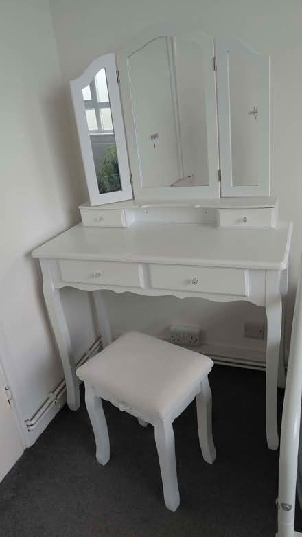 Photo of free Dressing table + seat (Putney SW15) #1