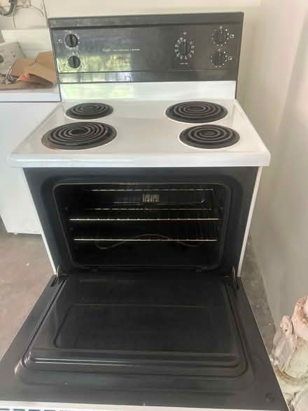 Photo of free Stove 30” (M1l1v7) #2