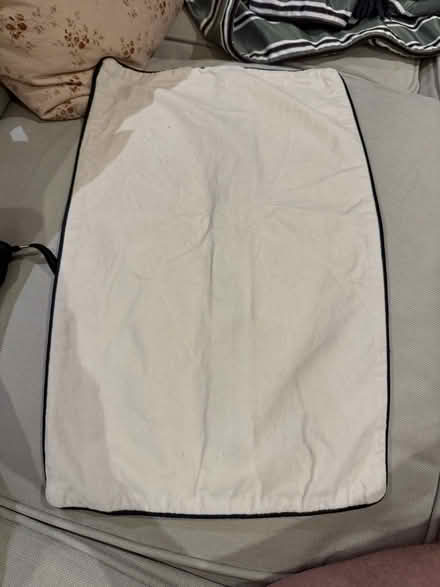 Photo of free Cushion cover (SE1 3LD) #1