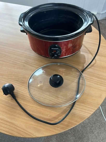 Photo of free Slow cooker (Dunblane FK15) #1