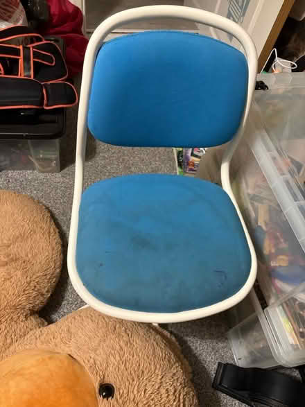 Photo of free Child office chair (Botley, Oxford, OX2) #2
