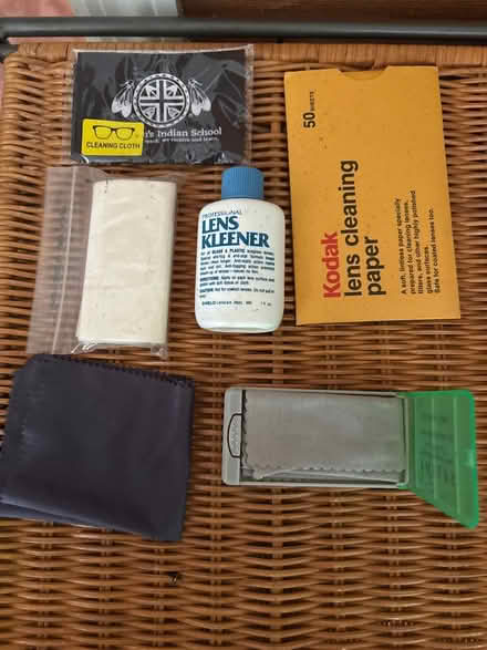 Photo of free Lens cleaner and cloths/papers (Croton-on-Hudson) #1