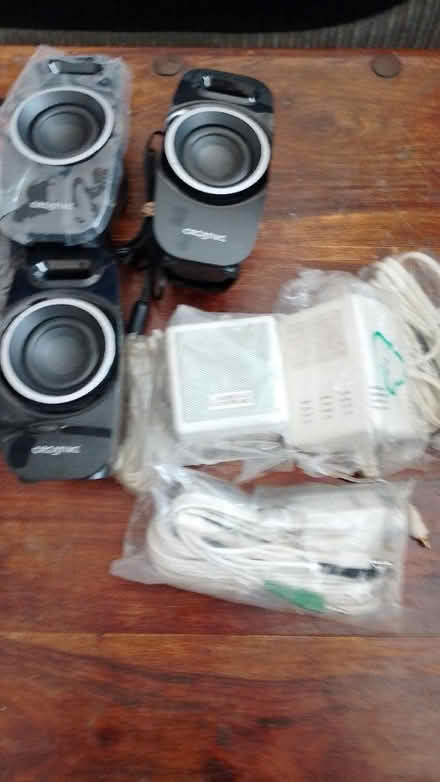 Photo of free Speaker's (Sl43js) #1