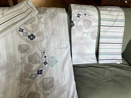 Photo of free Super-king duvet cover + 2 pillow cases (Stroud GL5) #4