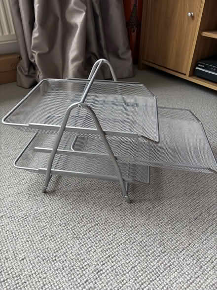 Photo of free Desk tidy for papers (Erith DA17) #3