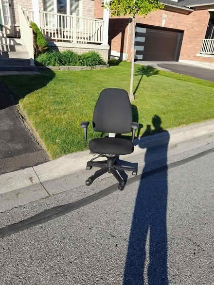 Photo of free Office Chair (16th Ave/Ninth Line (Markham)) #1