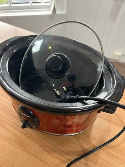 Photo of free Slow cooker (Dunblane FK15) #3