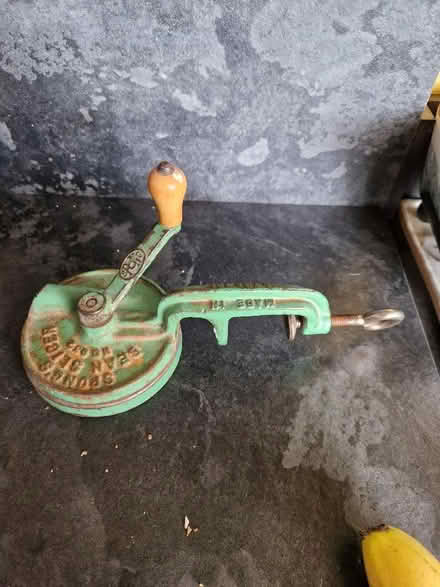 Photo of free spong bean slicer (Upper Weston BA1) #1