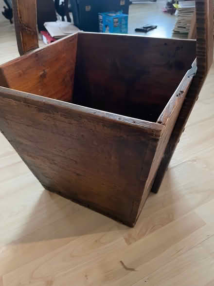 Photo of free Wooden box (Summertown OX2) #3