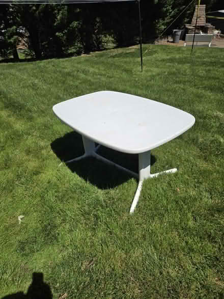 Photo of free Dining room table (N Rolling Road, Springfield) #2