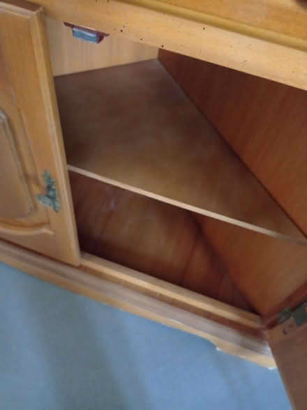 Photo of free Corner unit (Pin Green SG1) #3
