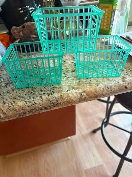 Photo of free 3 plastic fruit baskets (Korea Town) #1