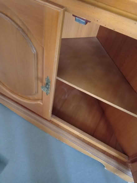 Photo of free Corner unit (Pin Green SG1) #4